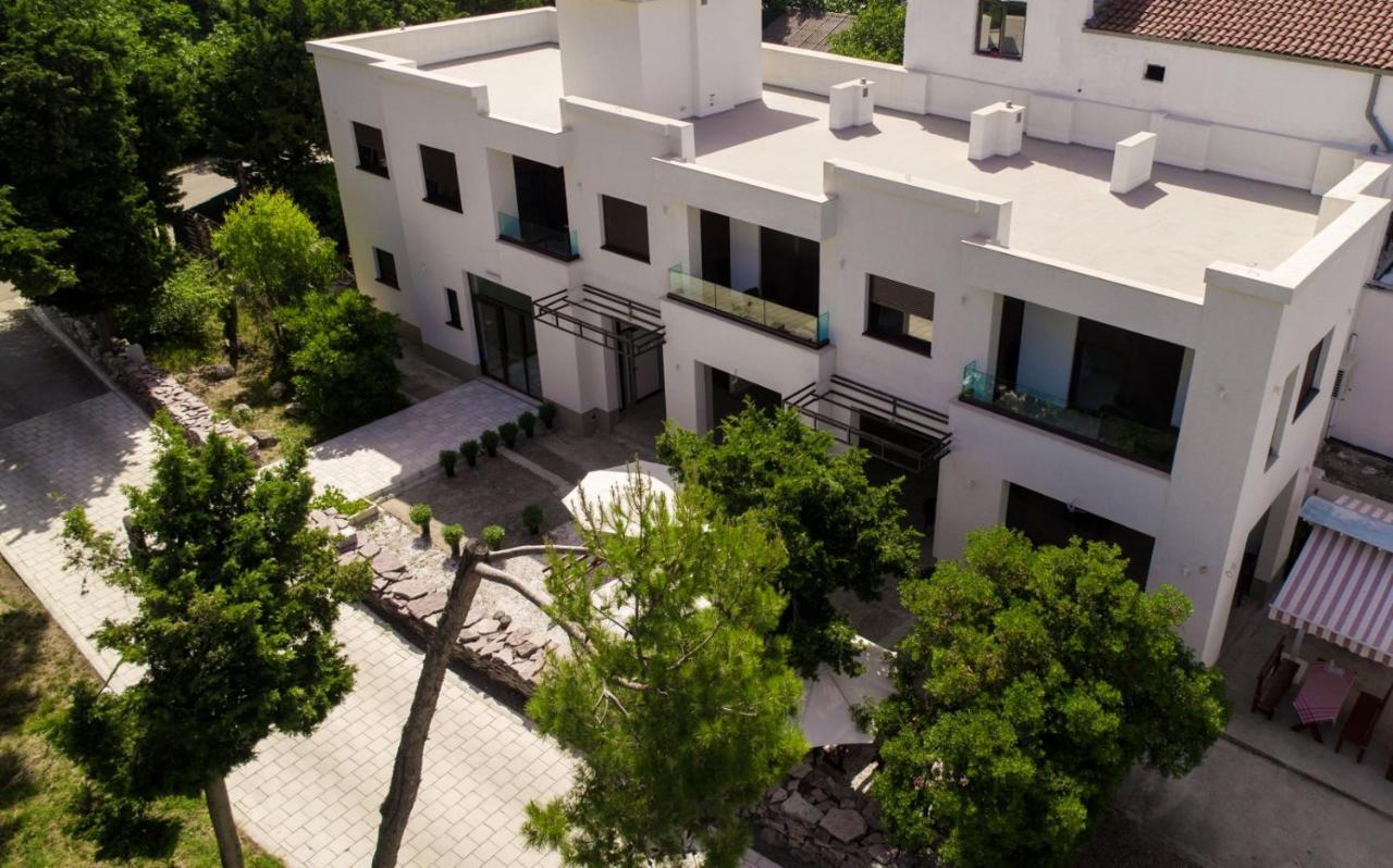 באר Zia Apartments מראה חיצוני תמונה